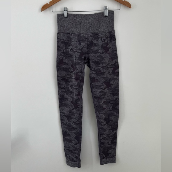 Gymshark Camo Seamless Leggings - Picture 3 of 4